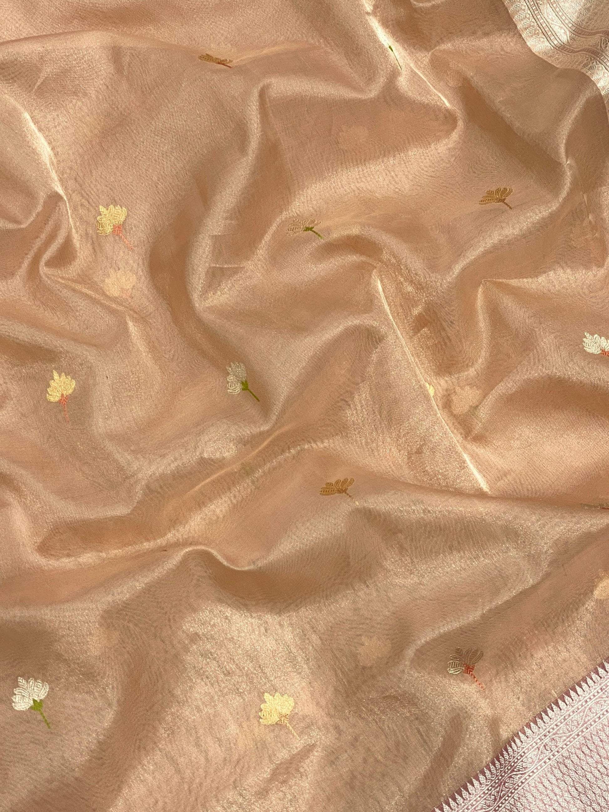 Handwoven banarasi saree by banarasi store - Banarasi Store