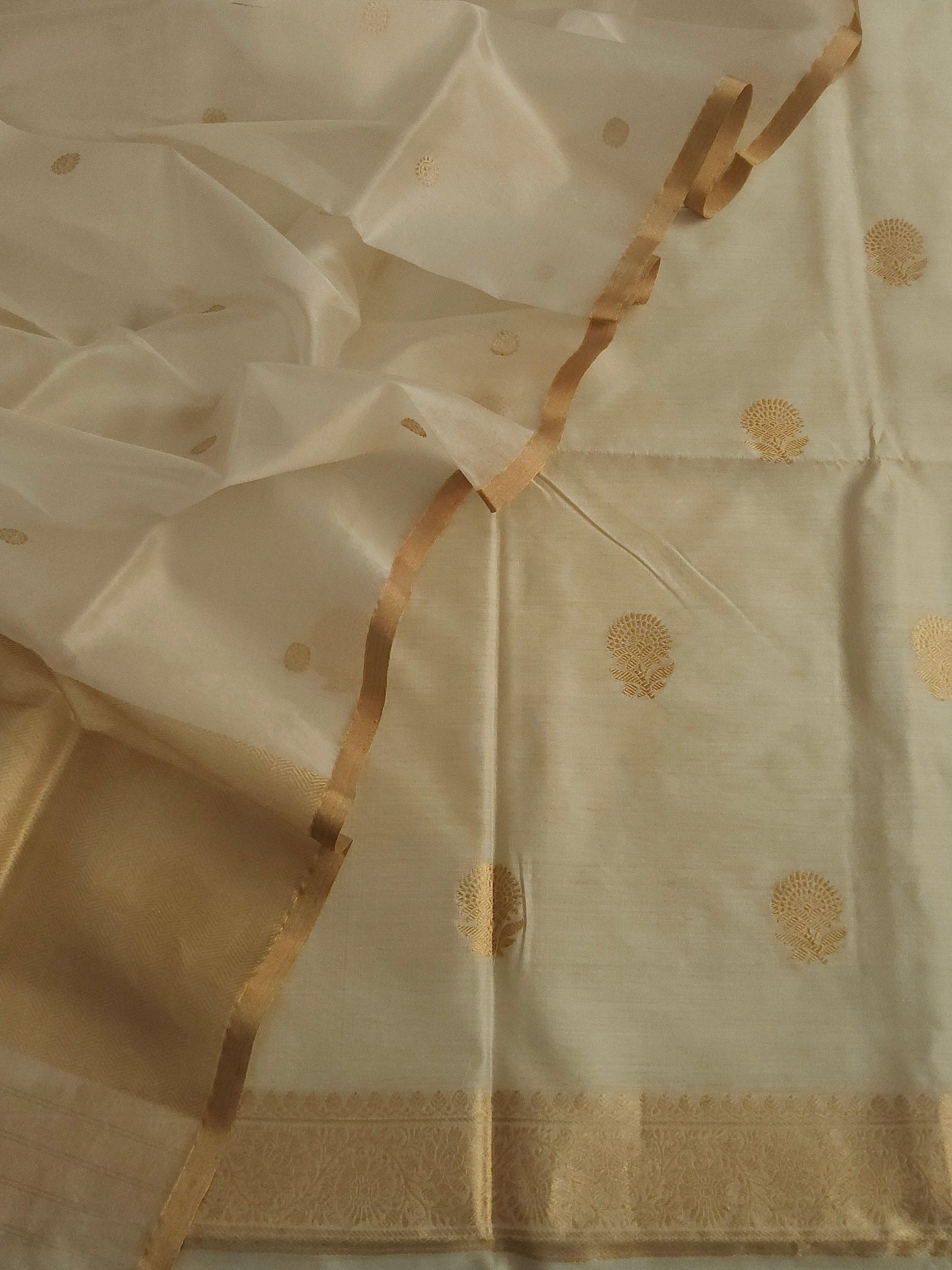 Handloom pure chiniya silk by banarasi store - Banarasi Store