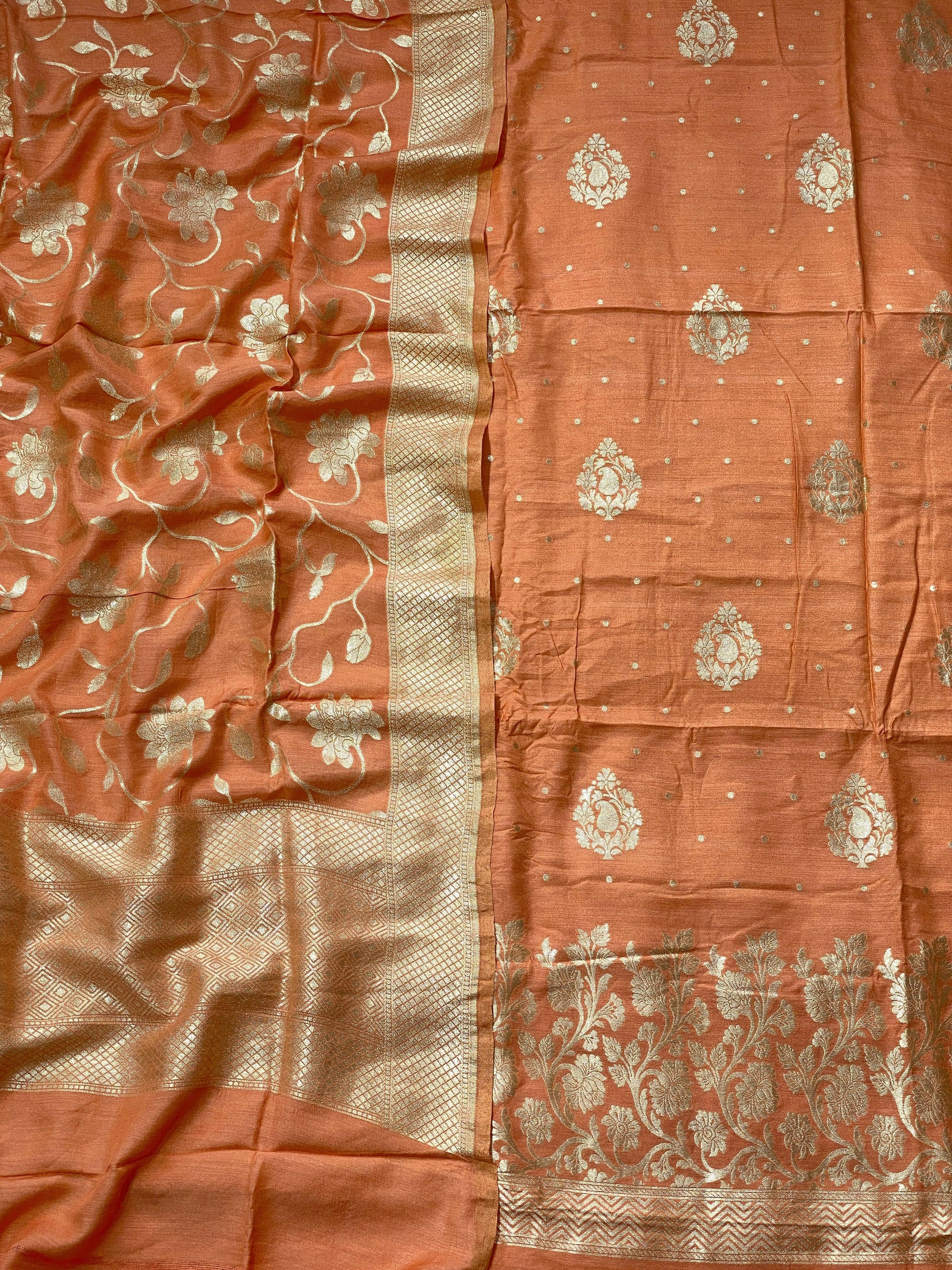 Handloom moonga by banarasi store - Banarasi Store