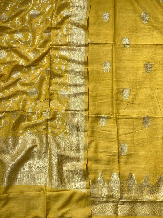 Handloom moonga by banarasi store - Banarasi Store