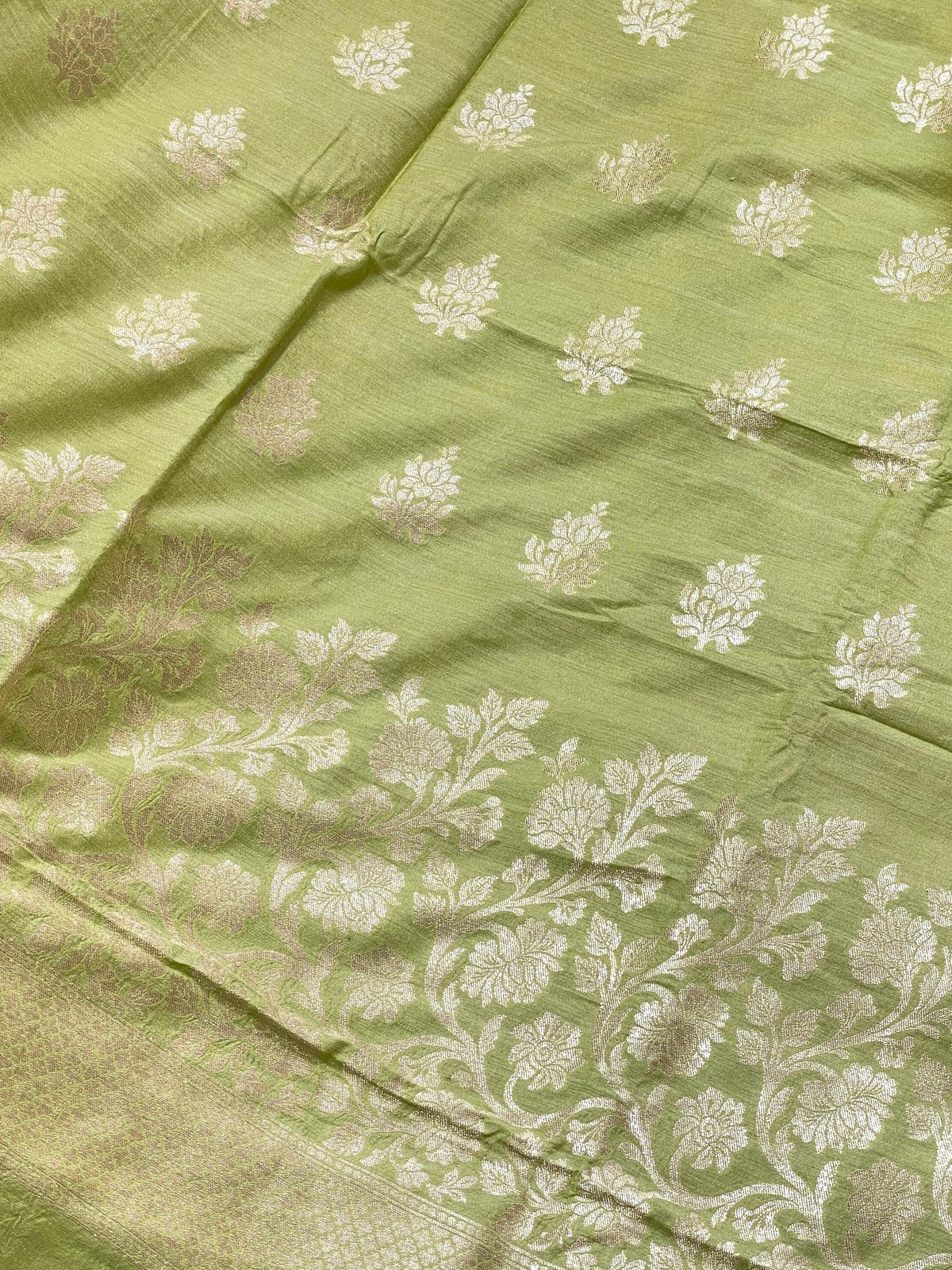 Handloom moonga by banarasi store - Banarasi Store