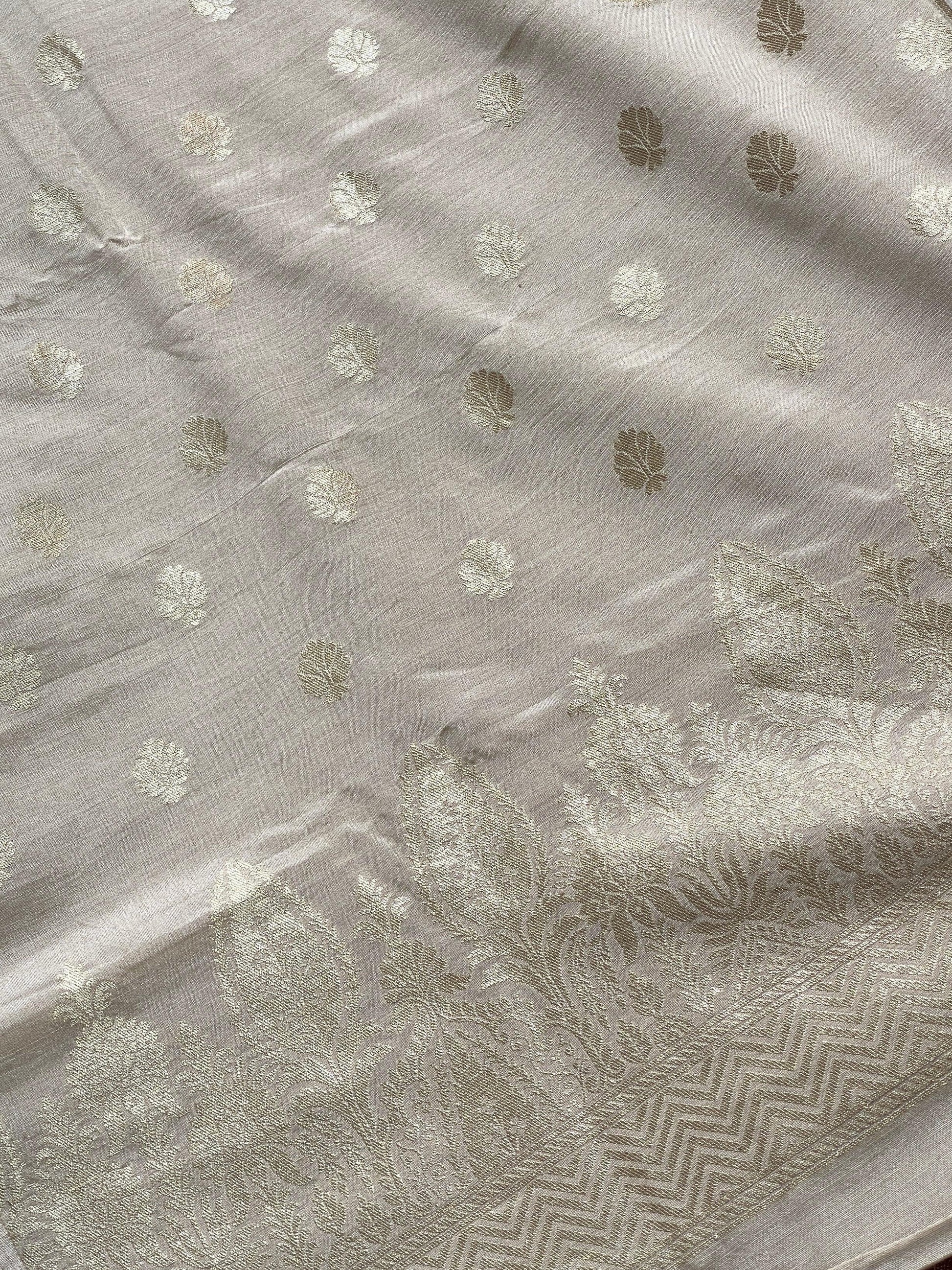 Handloom moonga by banarasi store - Banarasi Store