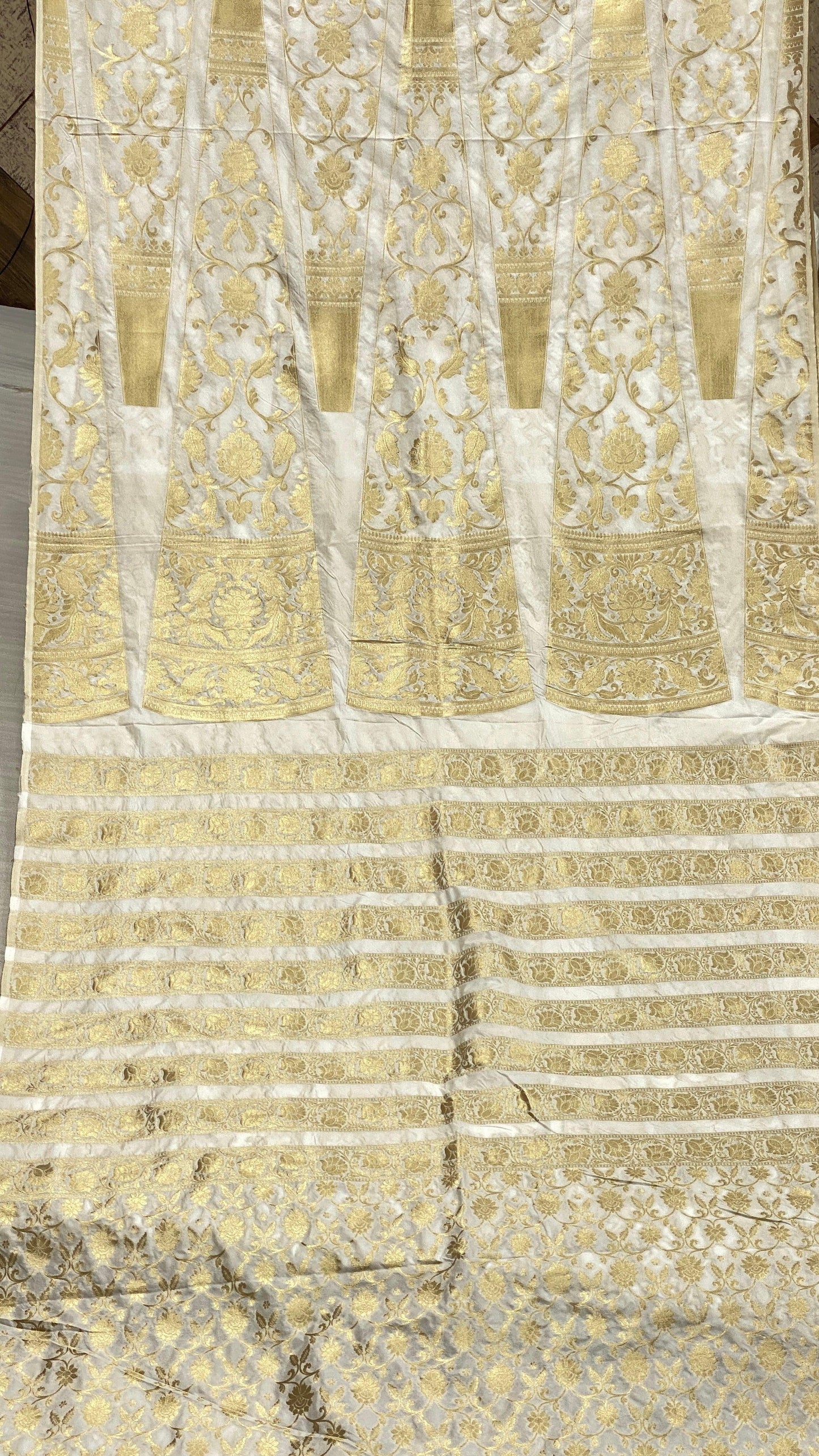 Lehenga by banarasi store - Banarasi Store